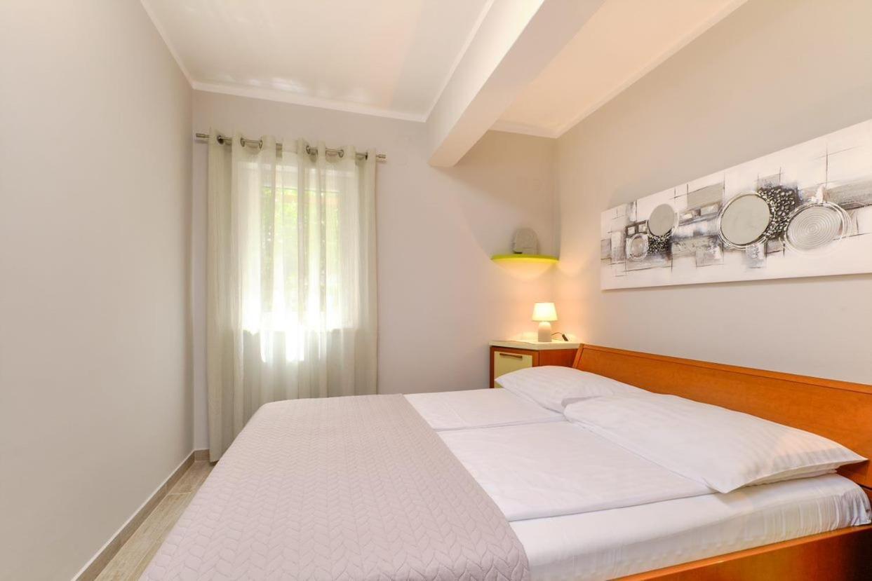 Apartments Enna Mali Lošinj Exterior foto